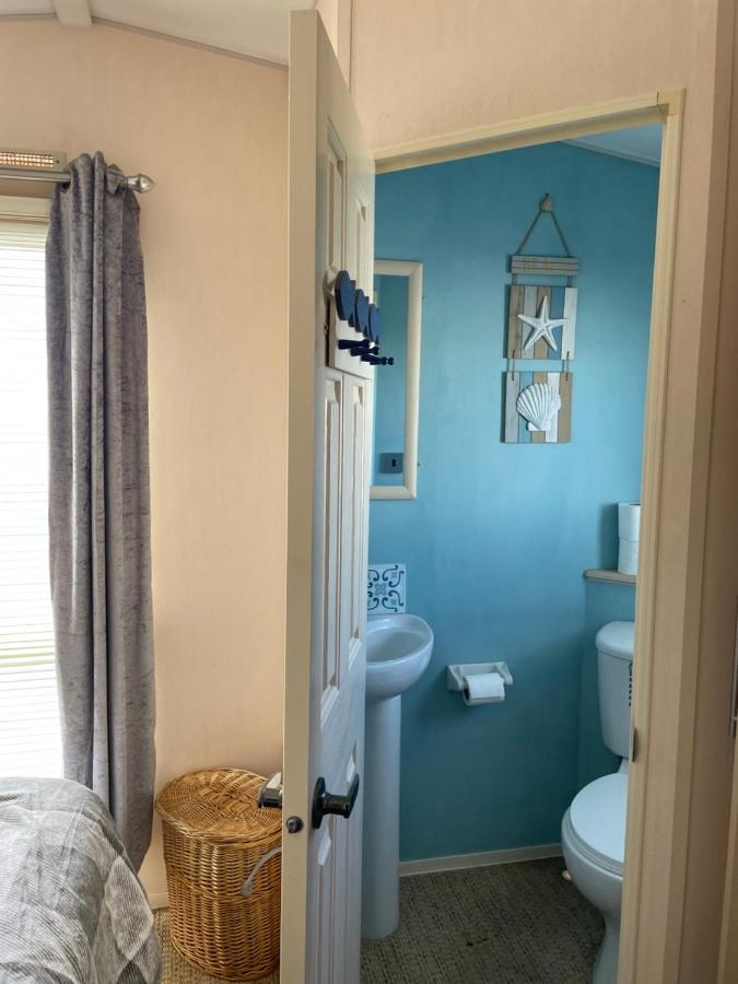 Konies Place Golden Anchor Free Wifi Bedding Included Chapel Saint Leonards Exterior photo